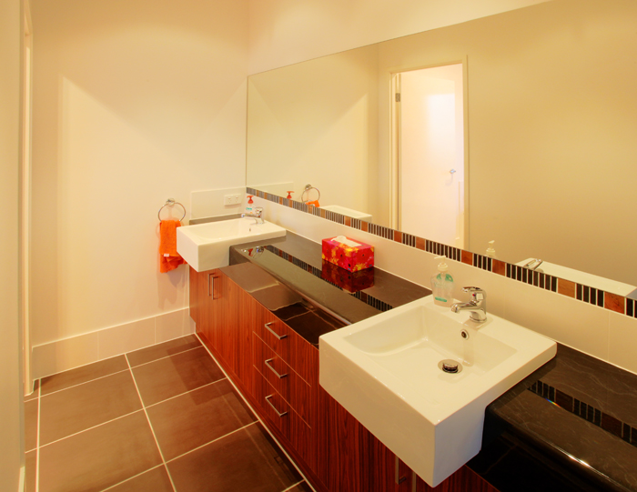 Stylish ensuite bathroom